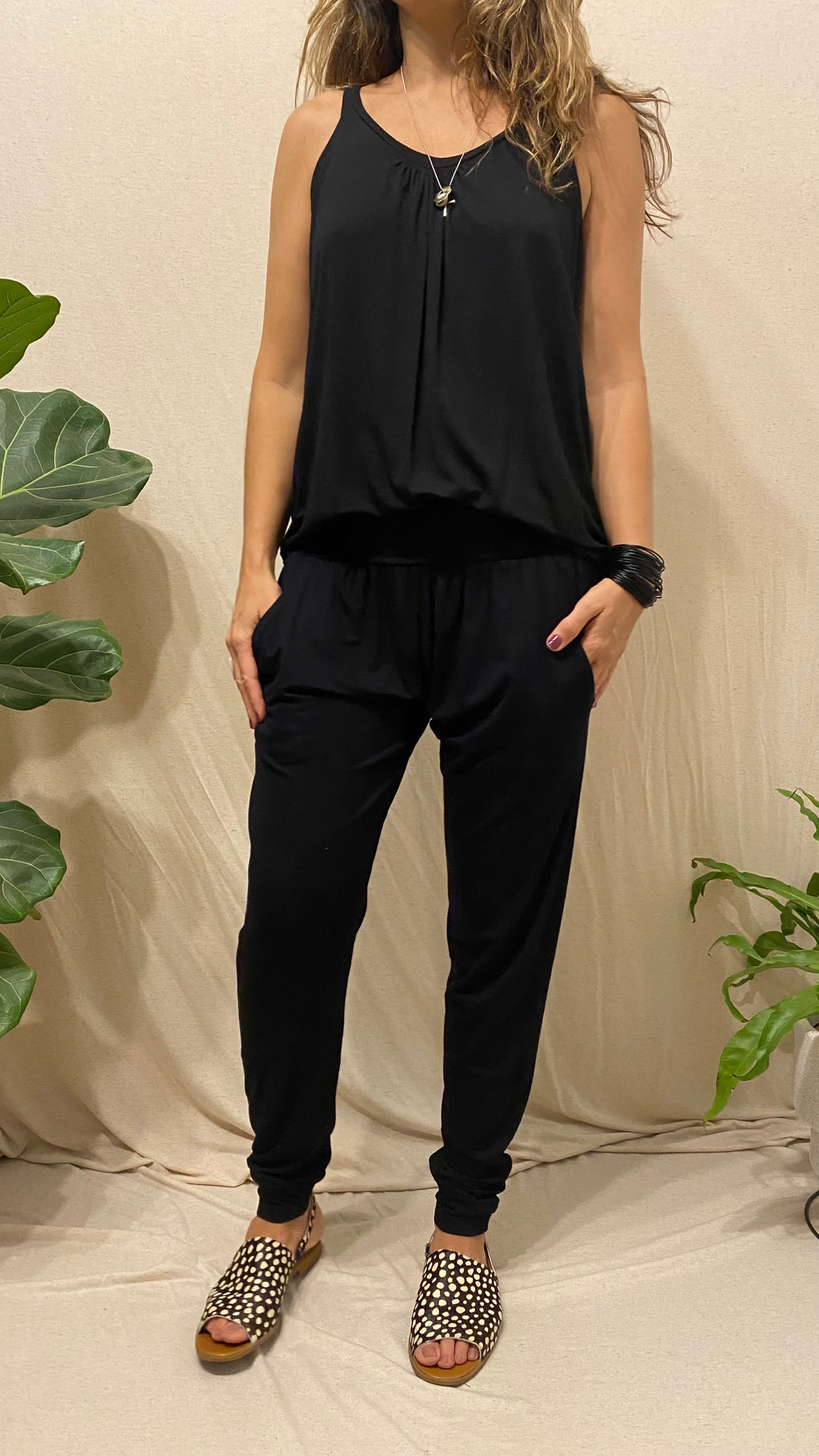 Calça Cenoura Básica