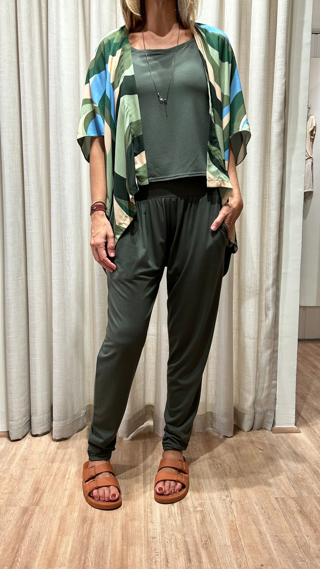 Calça Cenoura Básica