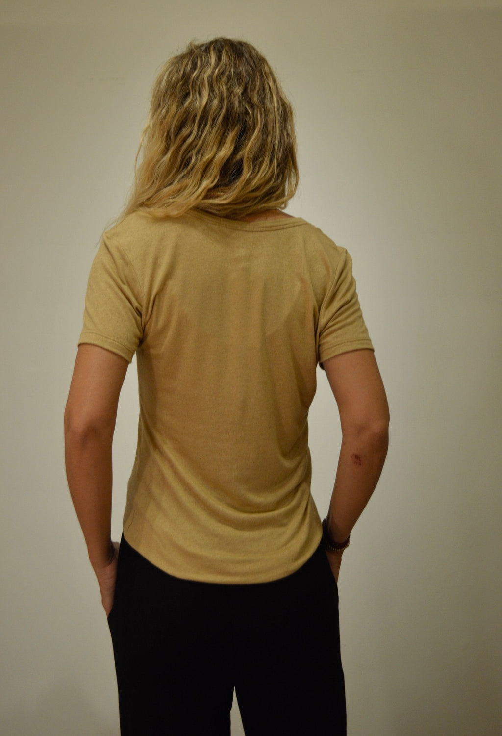 Camiseta Decote V New Viscolinho