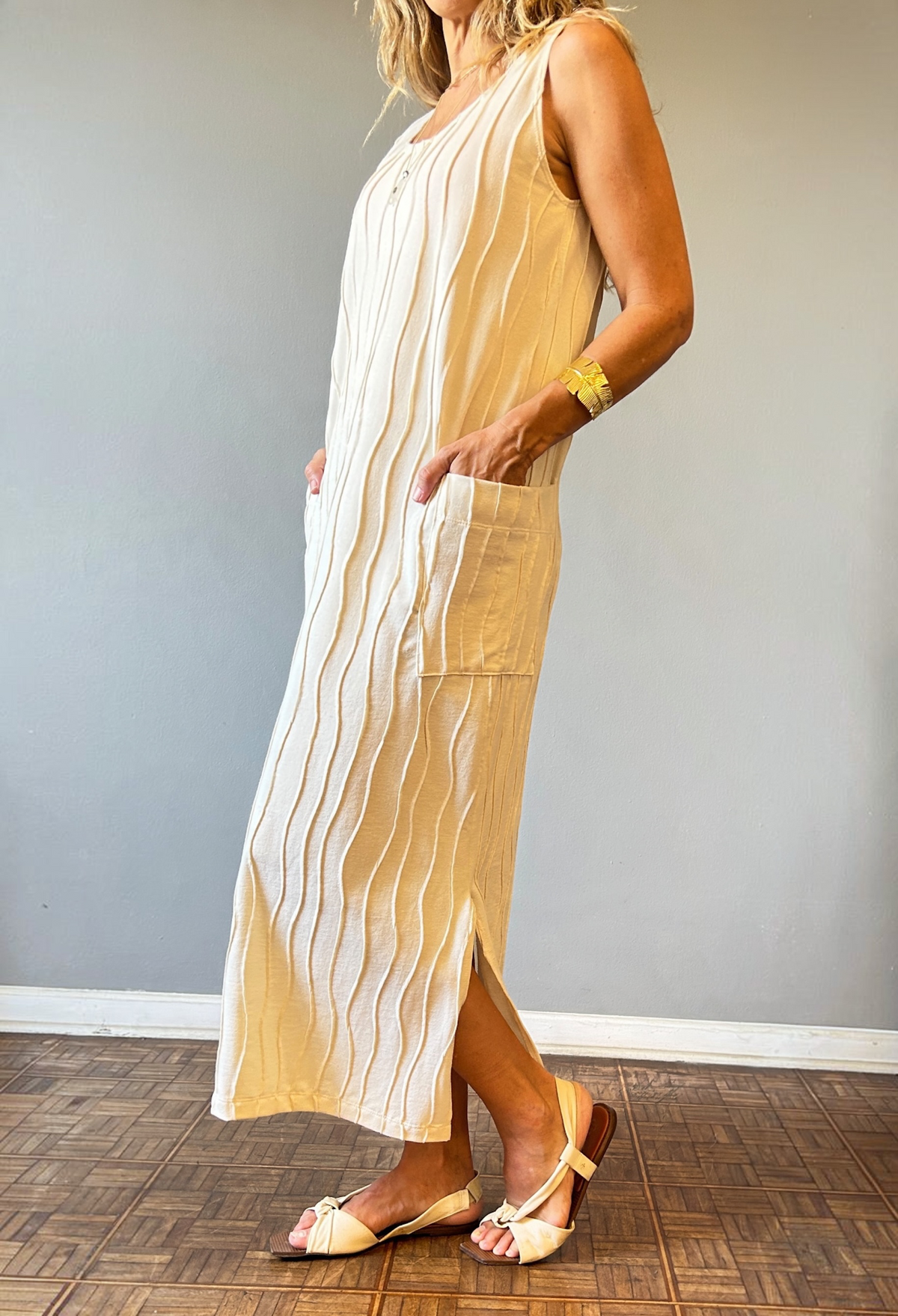 VESTIDO A FIO BAOLI