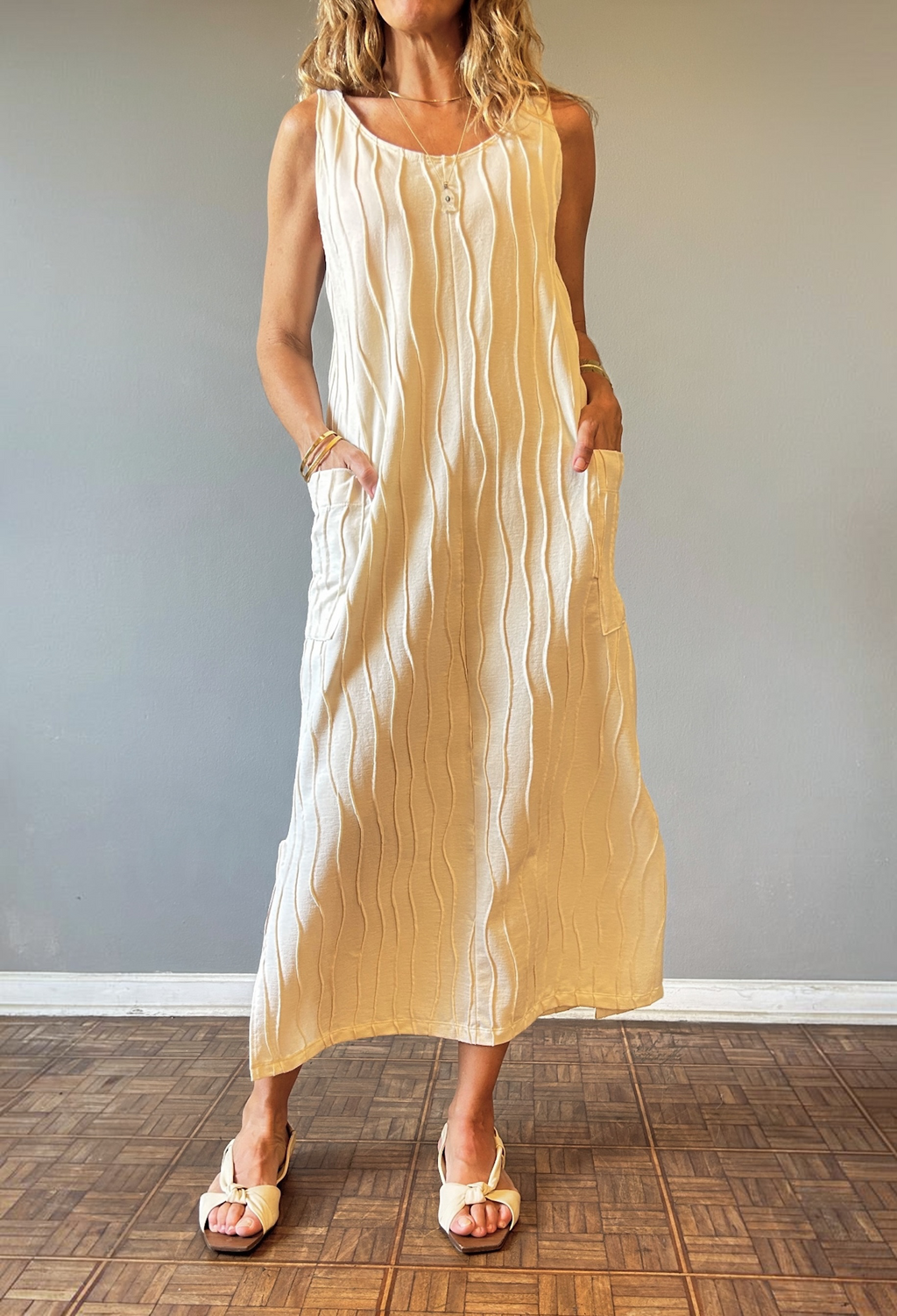 VESTIDO A FIO BAOLI