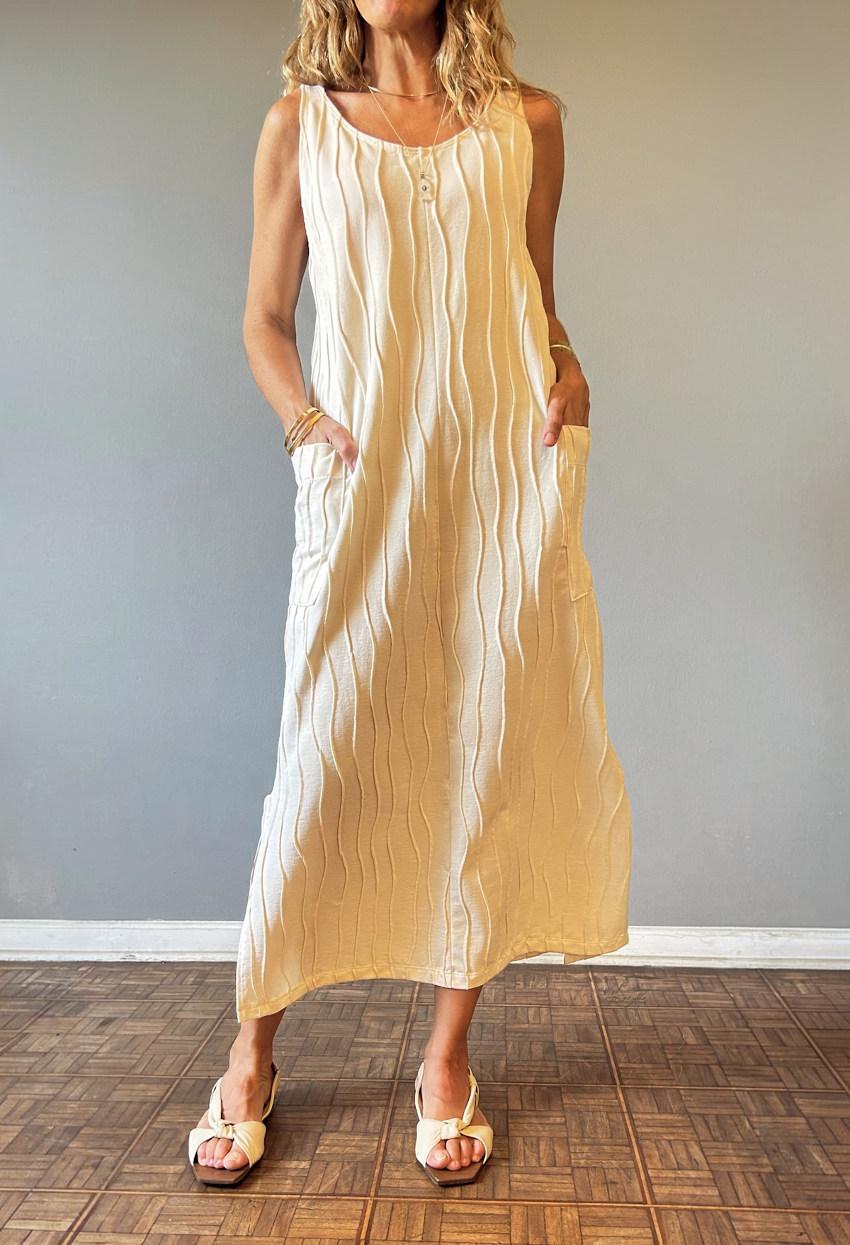VESTIDO A FIO BAOLI