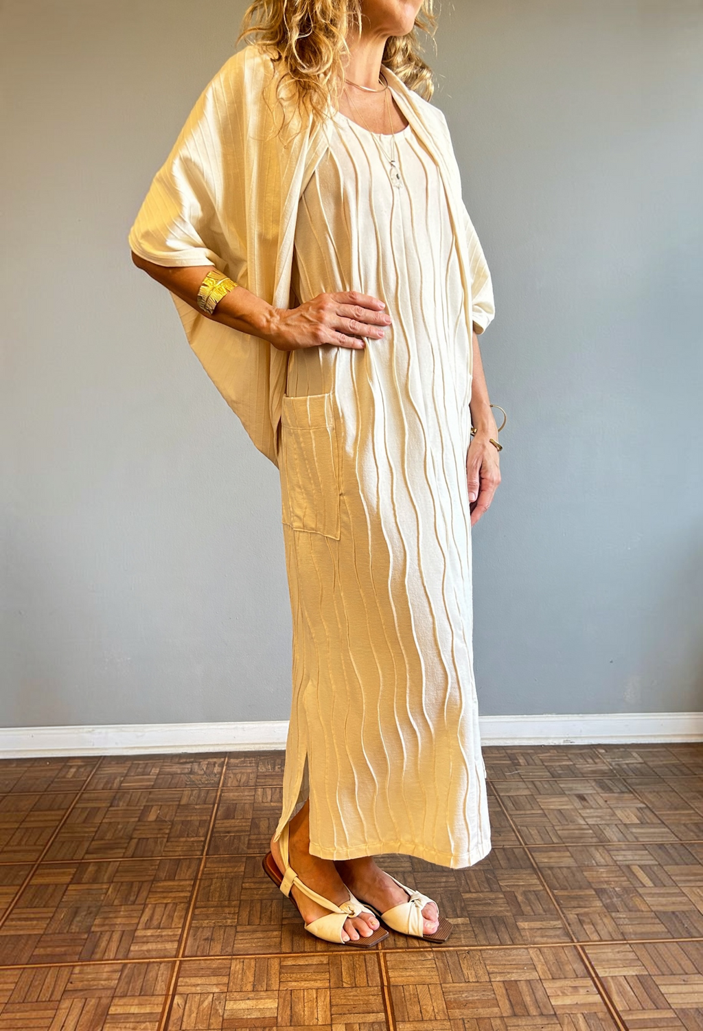 VESTIDO A FIO BAOLI