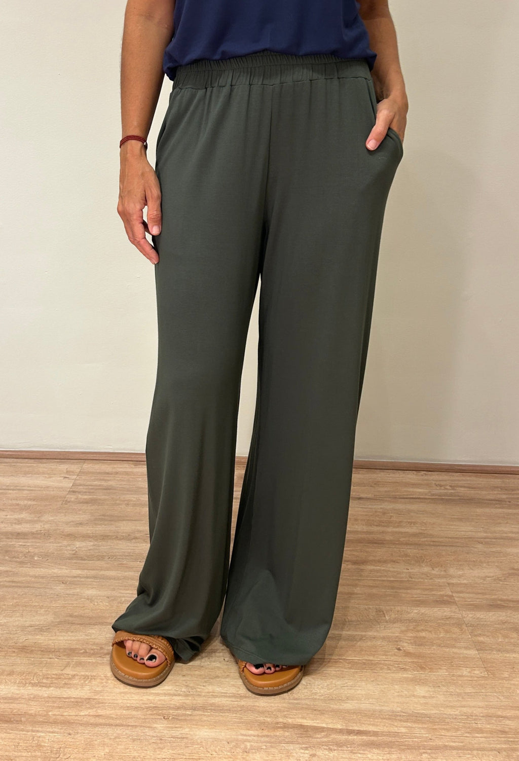 Pantalona Reta Básica