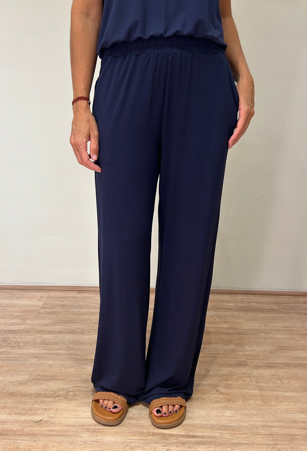 Pantalona Reta Básica