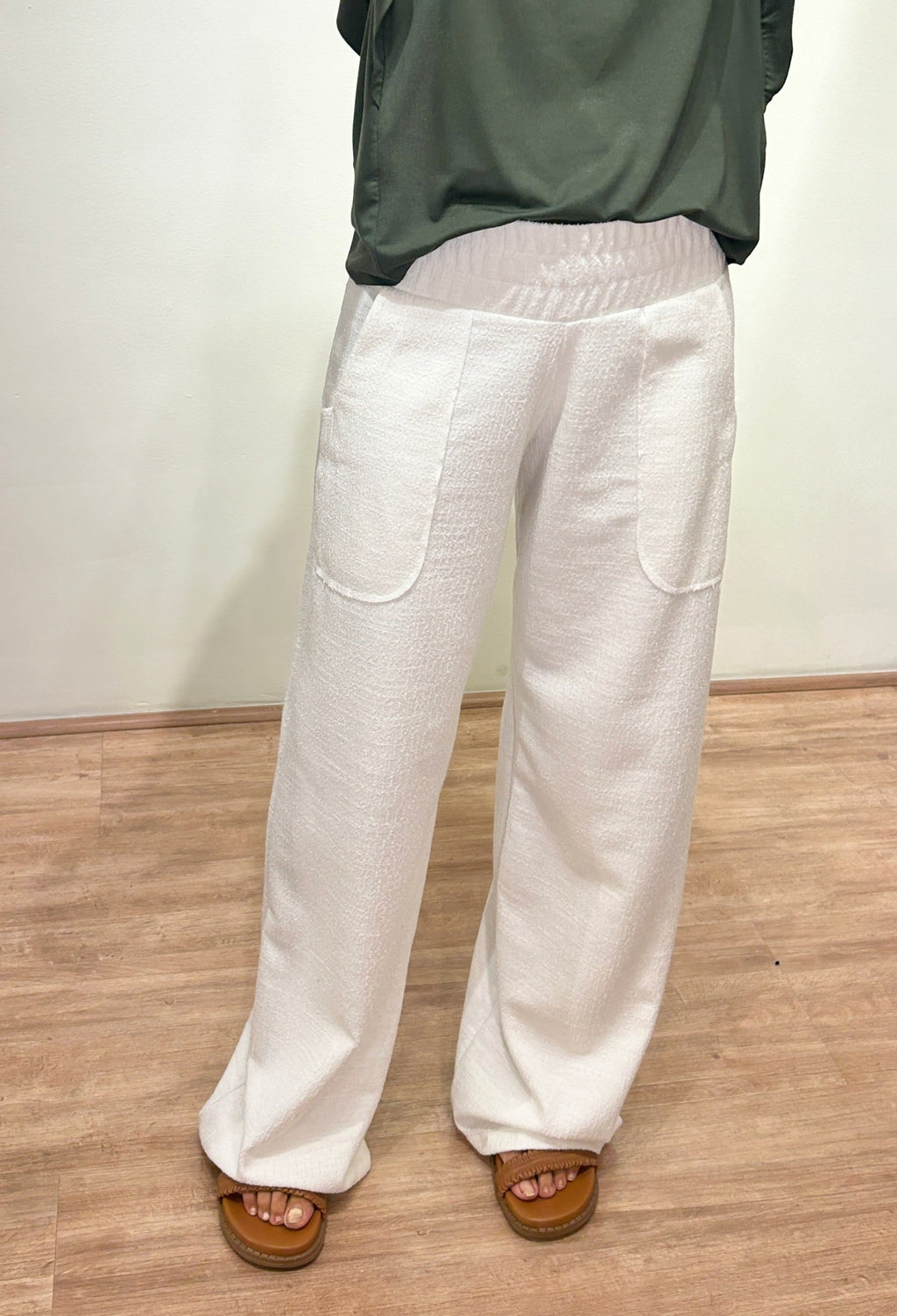 Calça Bolsos Crispy